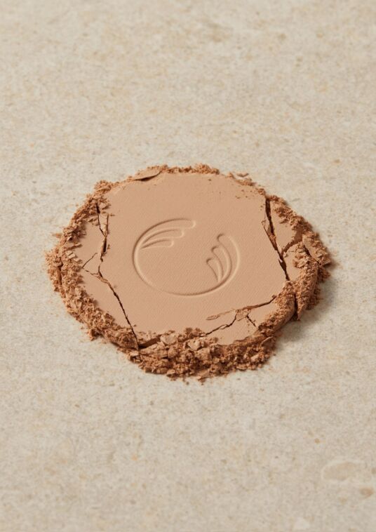 Tea Tree Face Base Tea Tree Face Base – The Body Shop Angola (3SIS, LDA)