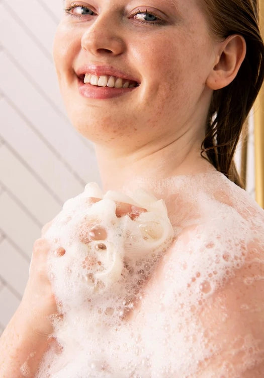 SHOWER SCRUB STRAWBERRY