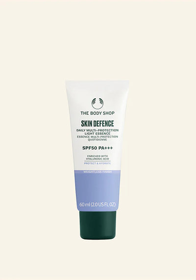 SKIN DEFENCE MULTI-PROTECTION LIGHT ESSENC