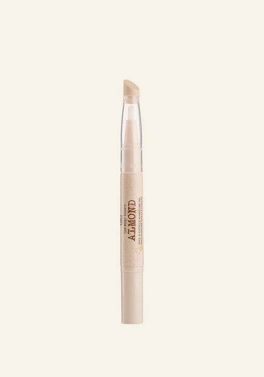 ALMOND NAIL AND CUTICLE OIL