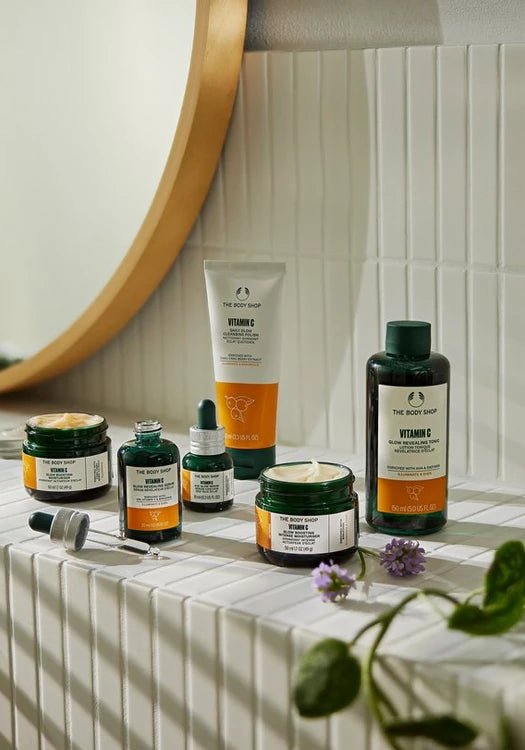 VITAMIN C GLOW-BOOSTING MOISTURISER